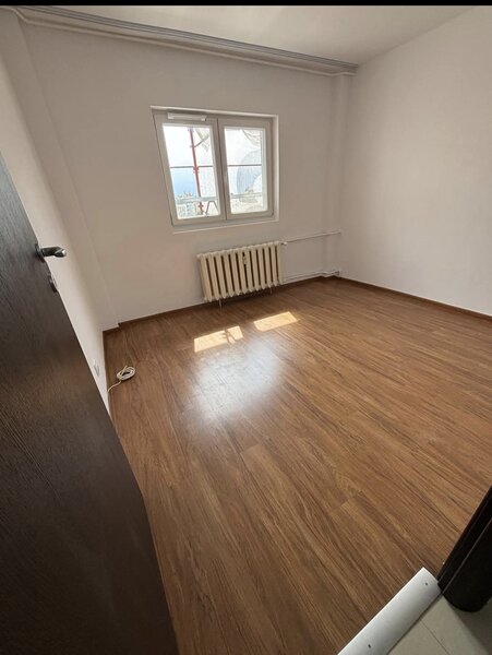 Obor, Colentina, Teiul Doamnei vav Sectia 7 Politie,