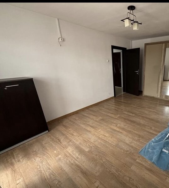 Obor, Colentina, Teiul Doamnei vav Sectia 7 Politie,